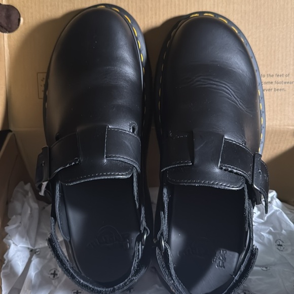 Dr.Martens Jorge II 
Unisex - size 8 men’s/ size 9 women - Picture 14 of 14